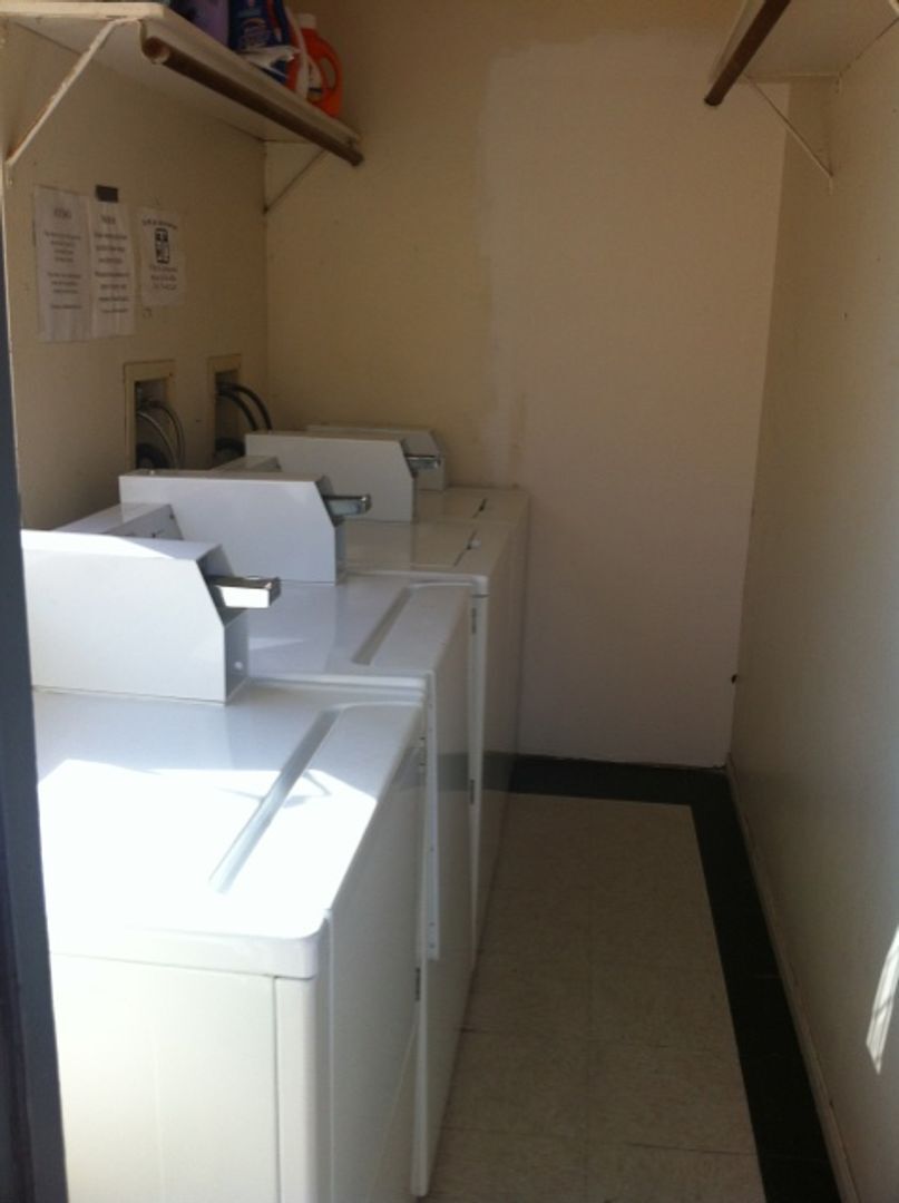 1075 N Vulcan Ave - Encinitas - California - 1 bed, 1 bath rental property