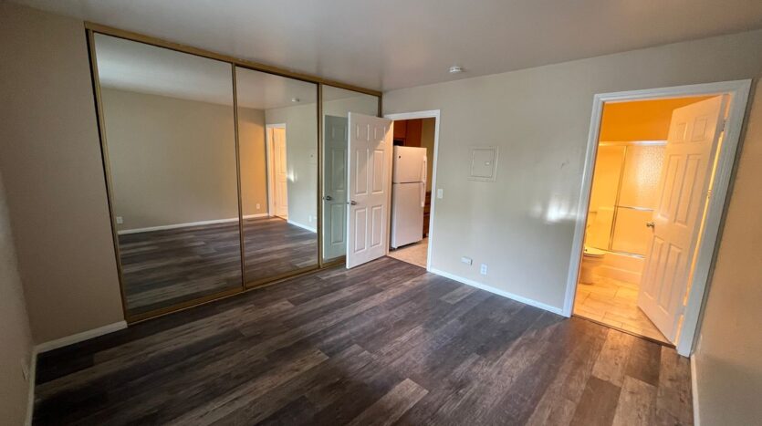 1075 N Vulcan Ave - Encinitas - California - 1 bed, 1 bath rental property