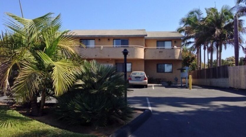 1075 N Vulcan Ave - Encinitas - California - 1 bed, 1 bath rental property