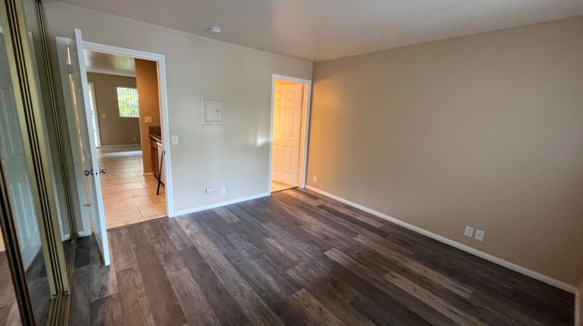 1075 N Vulcan Ave - Encinitas - California - 1 bed, 1 bath rental property