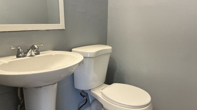 1129 E. La Deney  - Ontario - California - 2 bed, 1.5 bath rental property
