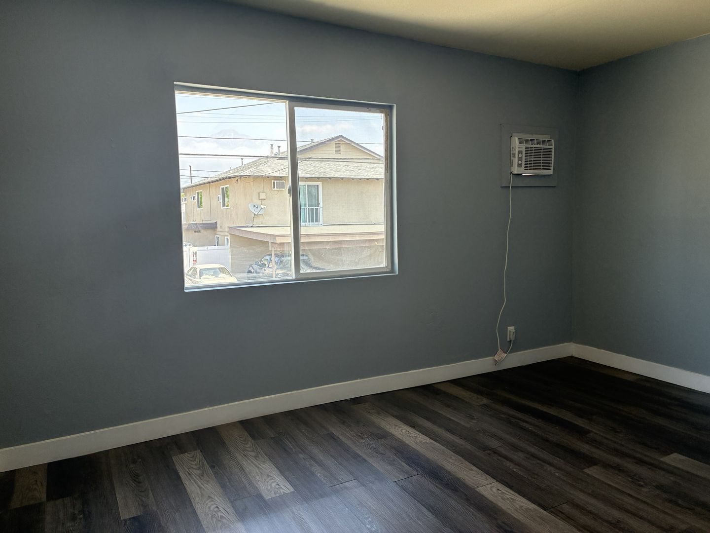 1129 E. La Deney  - Ontario - California - 2 bed, 1.5 bath rental property
