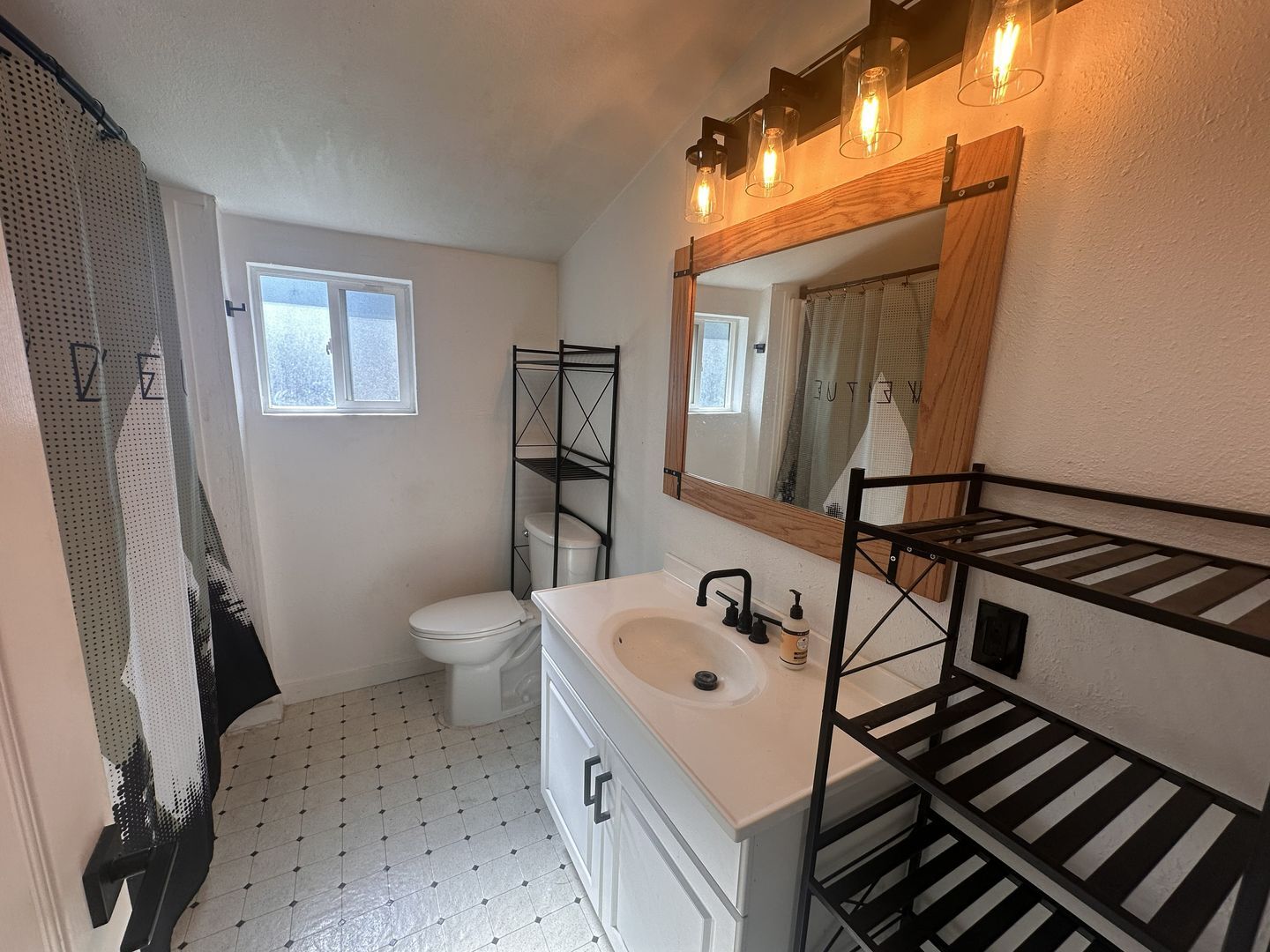 115 Hall  - Susanville - California - 1 bed, 1 bath rental property