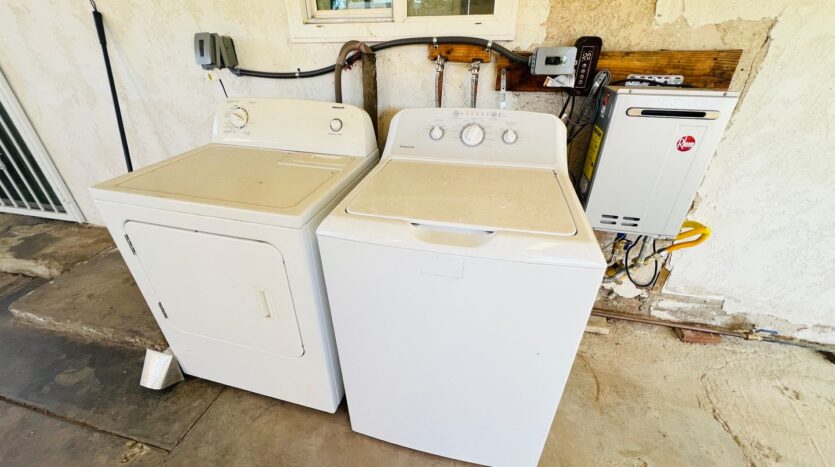 1171 Marline Avenue - El Cajon - California - 3 bed, 1.5 bath rental property