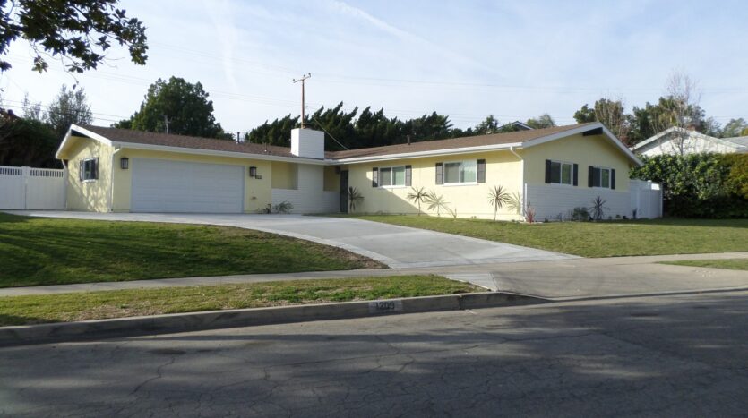 1209 N. Riedel Ave. - Fullerton - California - 4 bed, 2 bath rental property