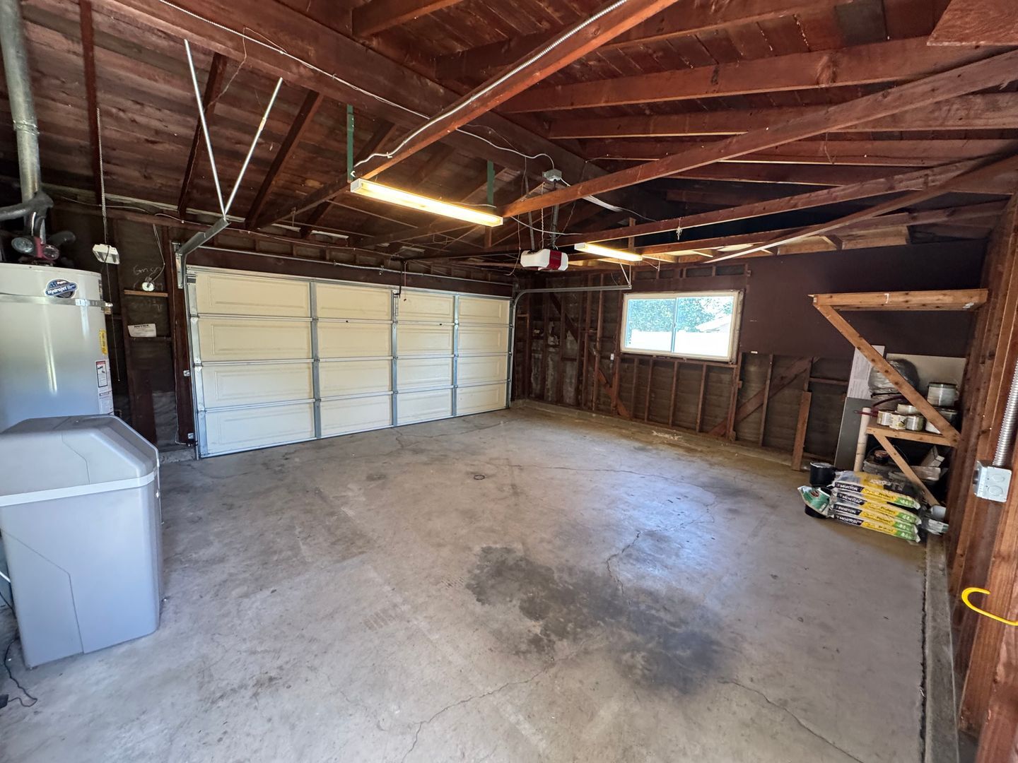 1209 N. Riedel Ave. - Fullerton - California - 4 bed, 2 bath rental property