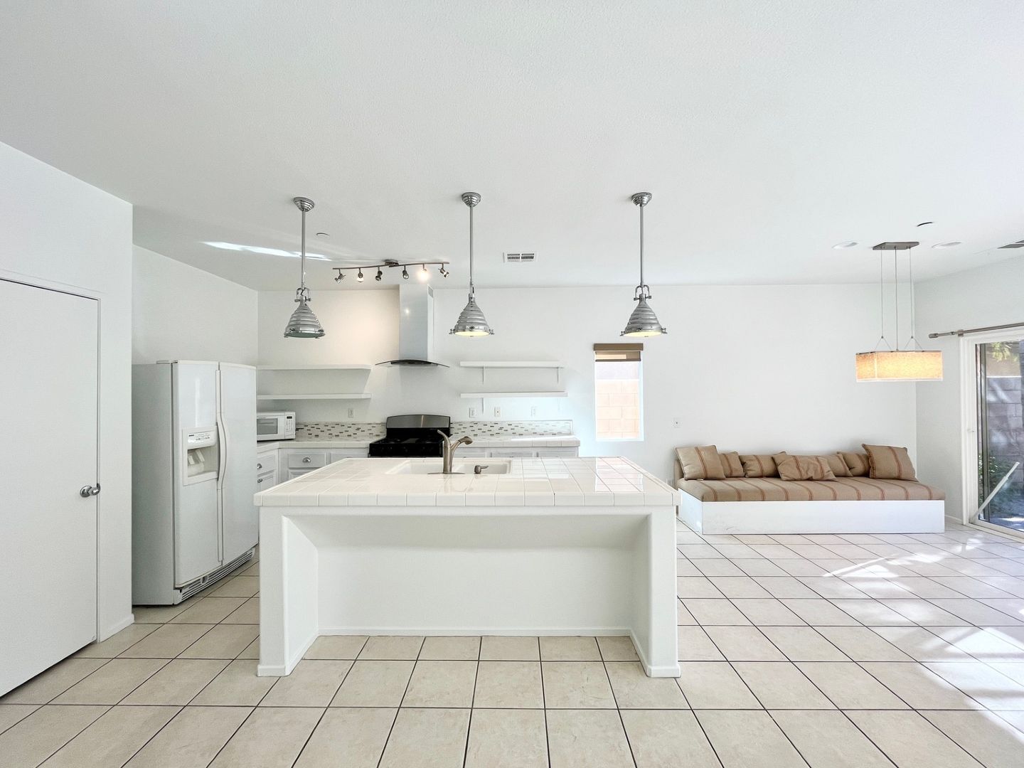 1267 Palmas Ridge - Palm Springs - California - 3 bed, 2 bath rental property