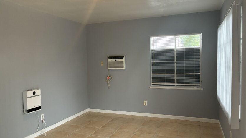 1291 N. Sierra Way Unit 1291 - San Bernardino - California - 1 bed, 1 bath rental property