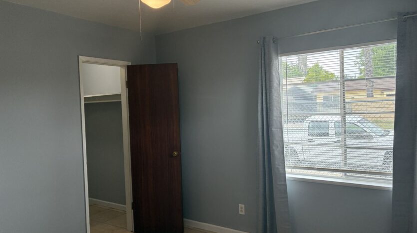 1291 N. Sierra Way Unit 1291 - San Bernardino - California - 1 bed, 1 bath rental property