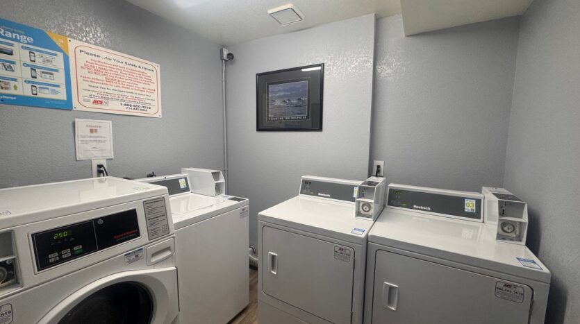 1355 Loma Ave Unit 205 - Long Beach - California - 2 bed, 2 bath rental property
