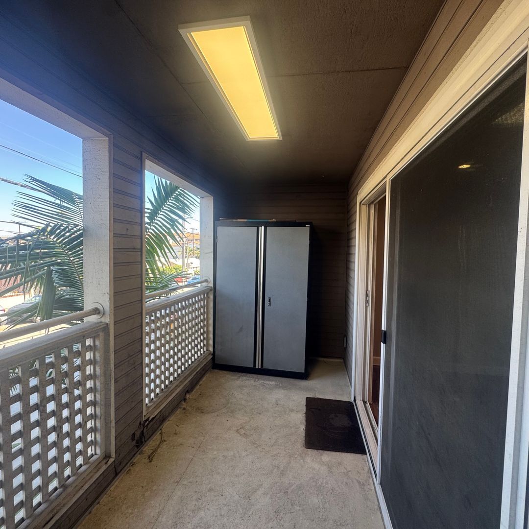 1355 Loma Ave Unit 205 - Long Beach - California - 2 bed, 2 bath rental property