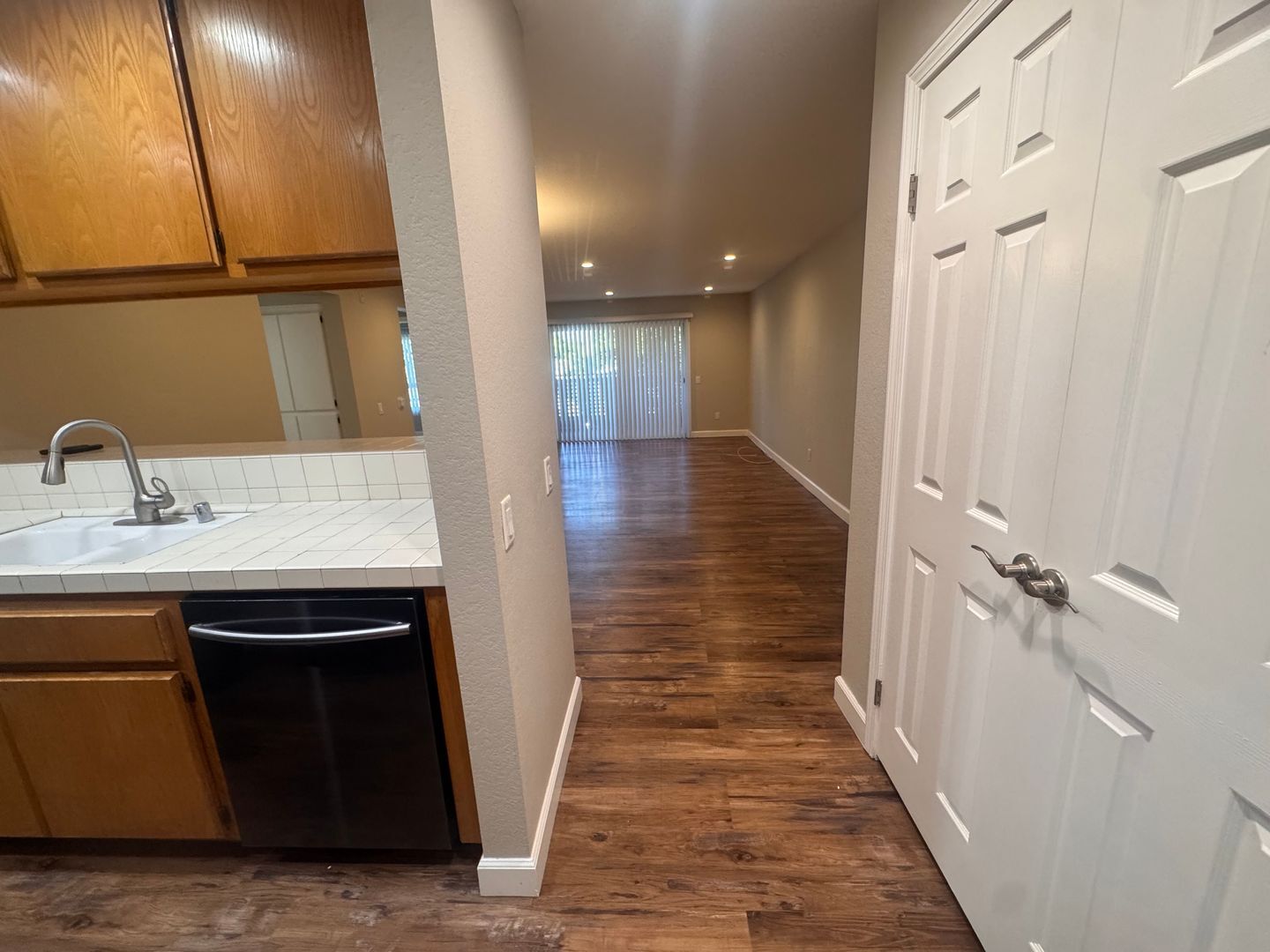 1355 Loma Ave Unit 205 - Long Beach - California - 2 bed, 2 bath rental property