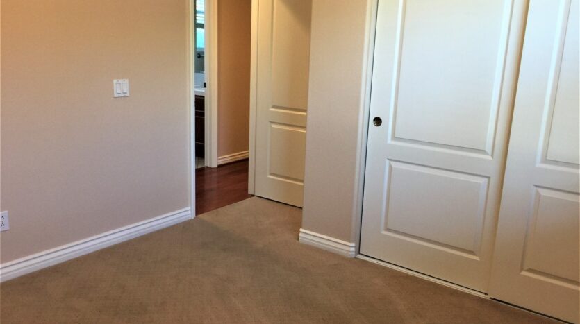 1396 S Creekside Drive - Chula Vista - California - 6 bed, 3 bath rental property
