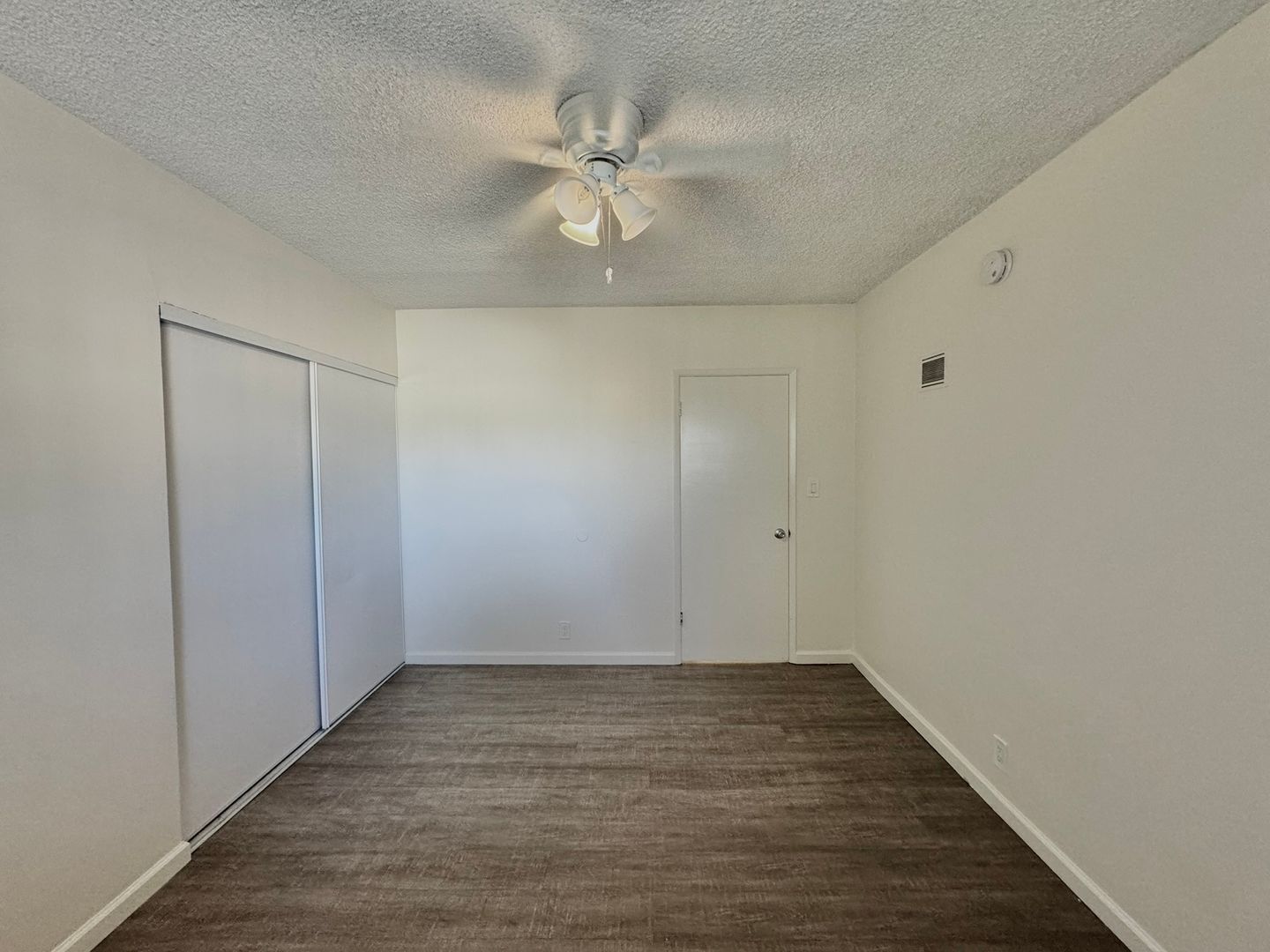 13987 Foothill Blvd. - Los Angeles - California - 1 bed, 1 bath rental property