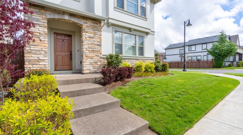 14805 NW Cosmos Street - Portland - Oregon - 4 bed, 3 bath rental property