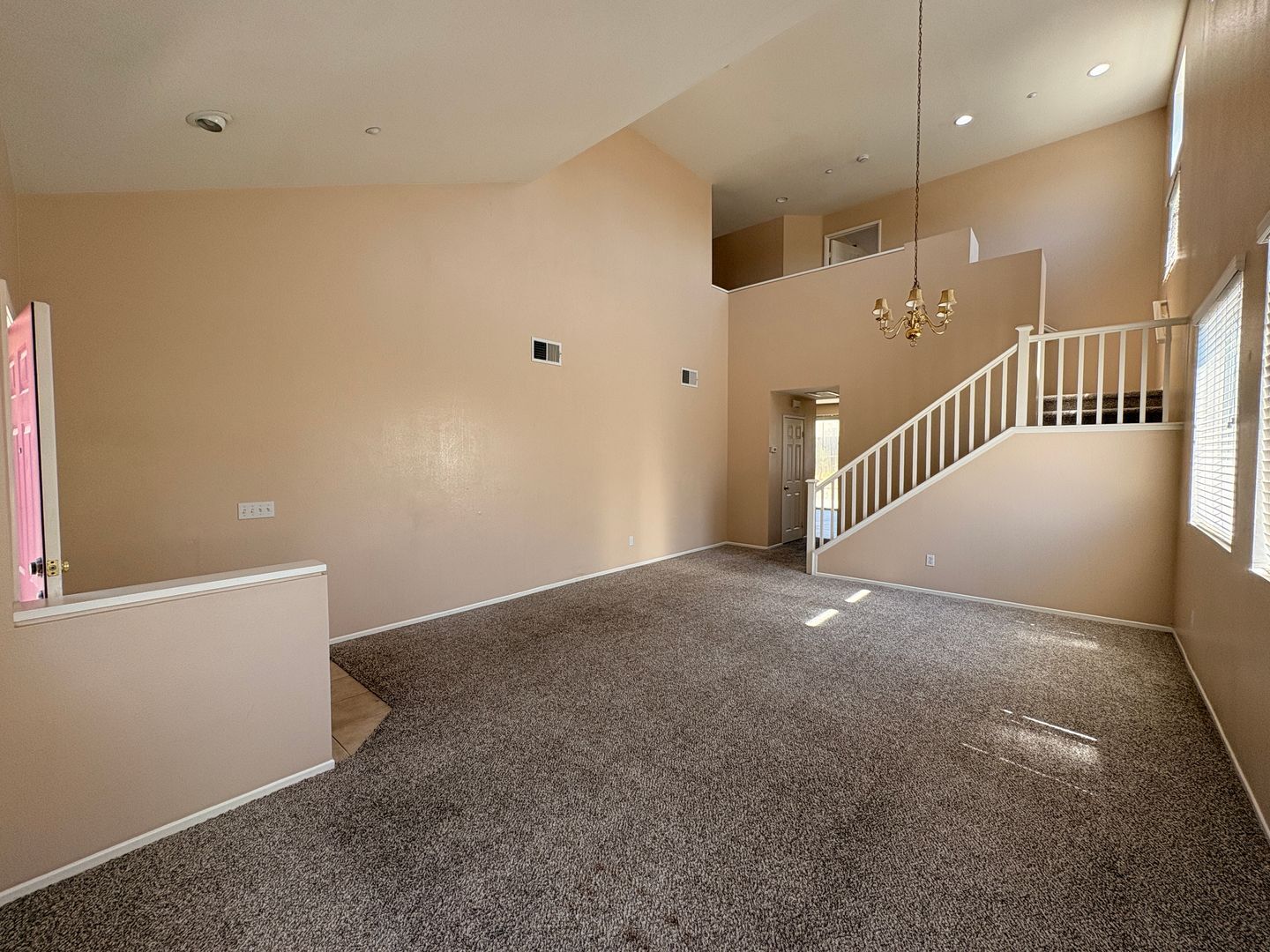 1498 Haddington Dr - Riverside - California - 4 bed, 2.5 bath rental property