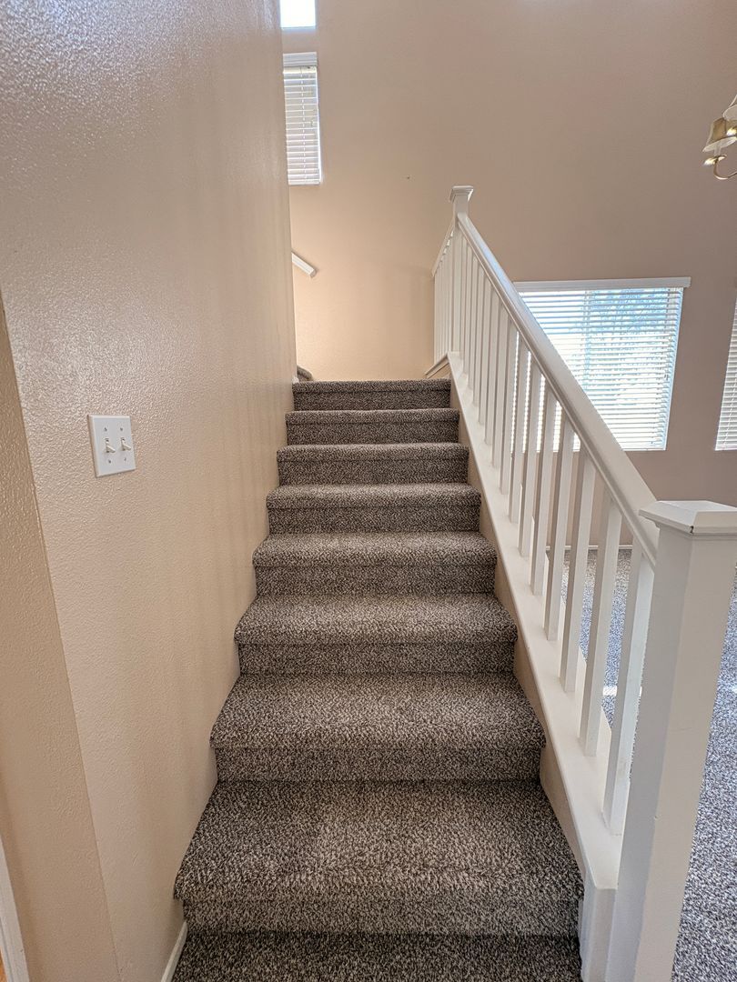 1498 Haddington Dr - Riverside - California - 4 bed, 2.5 bath rental property