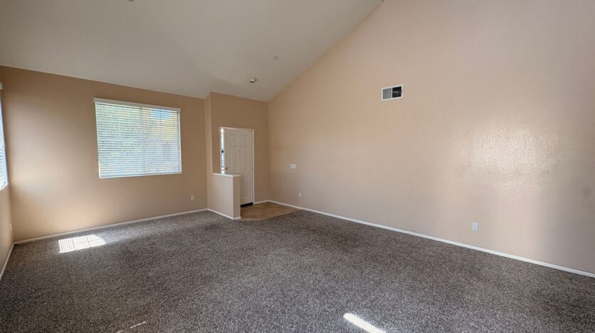 1498 Haddington Dr - Riverside - California - 4 bed, 2.5 bath rental property