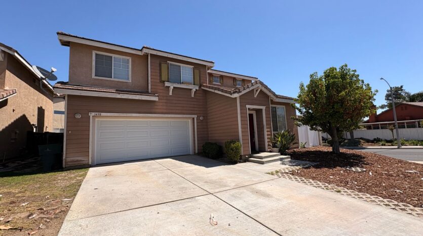 1498 Haddington Dr - Riverside - California - 4 bed, 2.5 bath rental property