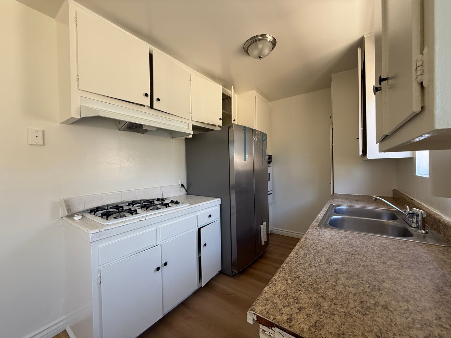 15150 Roscoe Blvd. - Los Angeles - California - 2 bed, 1 bath rental property