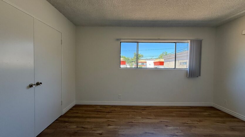 15150 Roscoe Blvd. - Los Angeles - California - 2 bed, 1 bath rental property