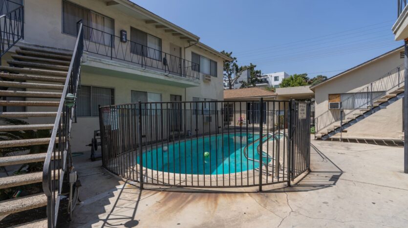15150 Roscoe Blvd. - Los Angeles - California - 2 bed, 1 bath rental property
