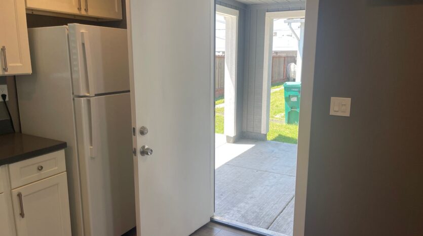 1526 N Sierra Nevada St - Stockton - California - 3 bed, 2 bath rental property