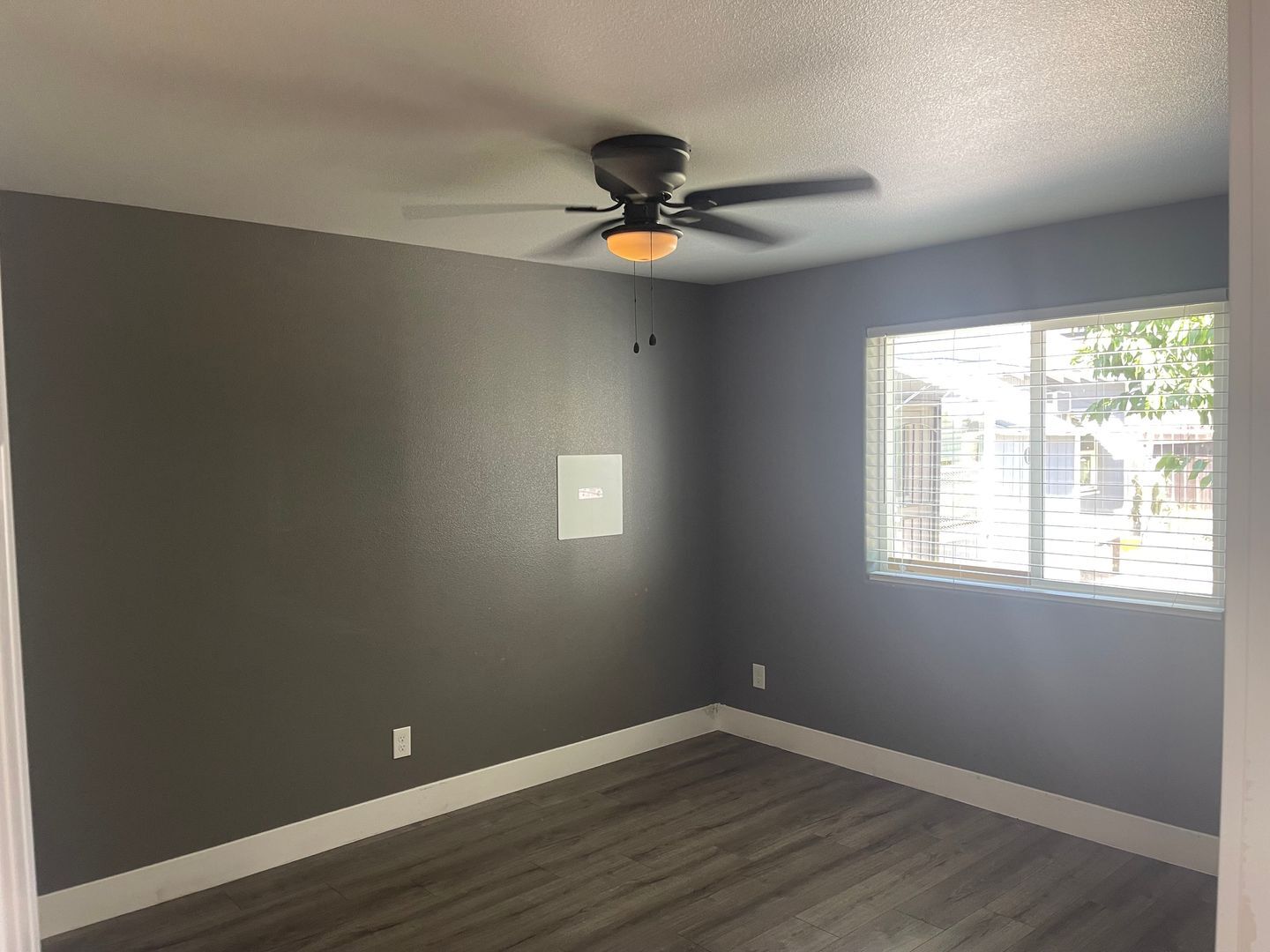 1526 N Sierra Nevada St - Stockton - California - 3 bed, 2 bath rental property