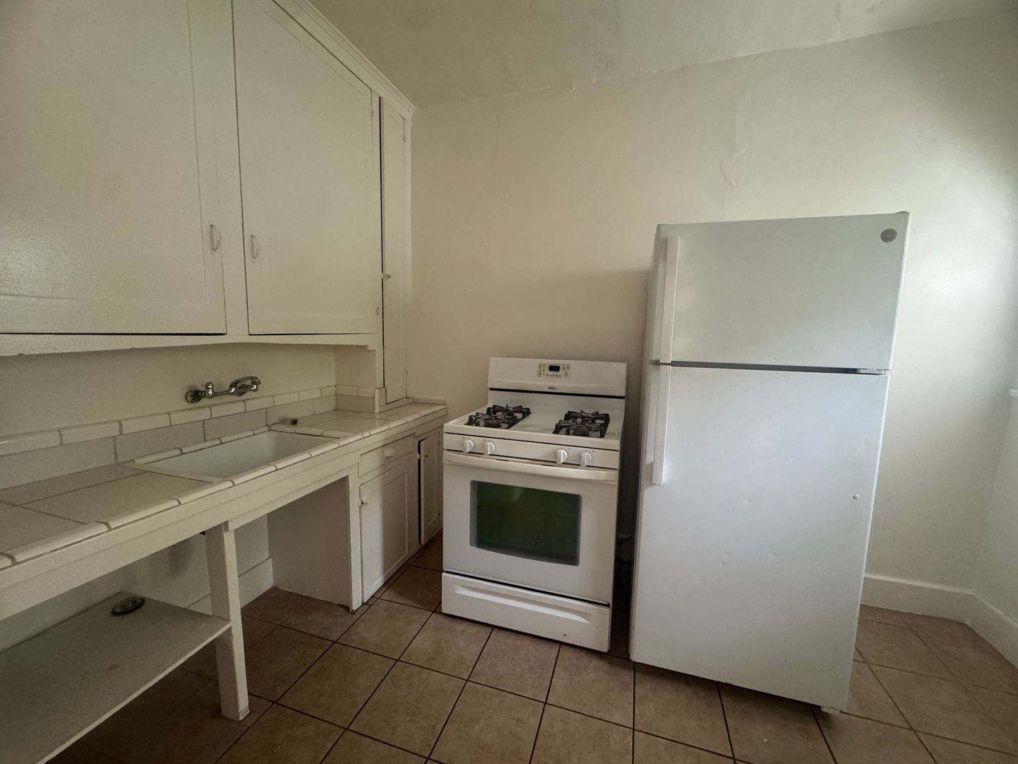 1538 E Third St  - Long Beach - California - 1 bath rental property
