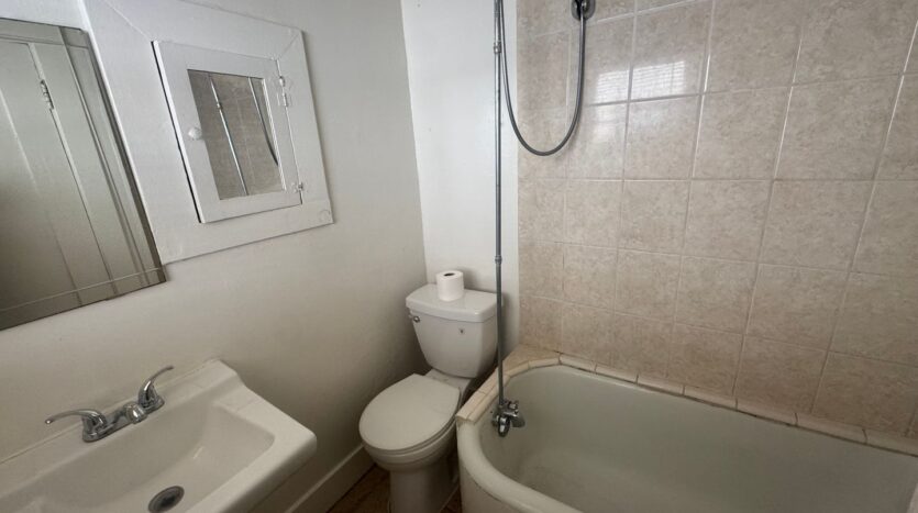 1538 E Third St  - Long Beach - California - 1 bath rental property