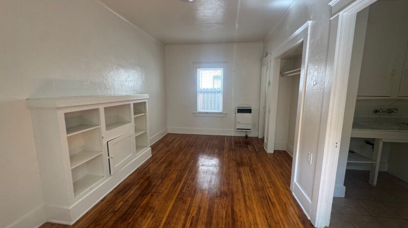 1538 E Third St  - Long Beach - California - 1 bath rental property
