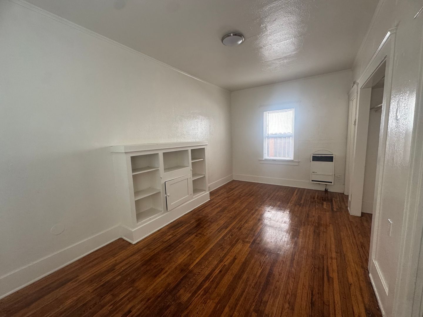 1538 E Third St  - Long Beach - California - 1 bath rental property