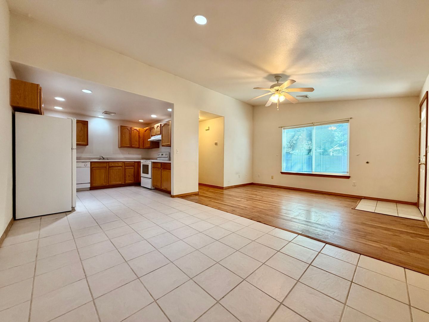 1547-1549 SW Rimrock Way - Redmond - Oregon - 3 bed, 2 bath rental property