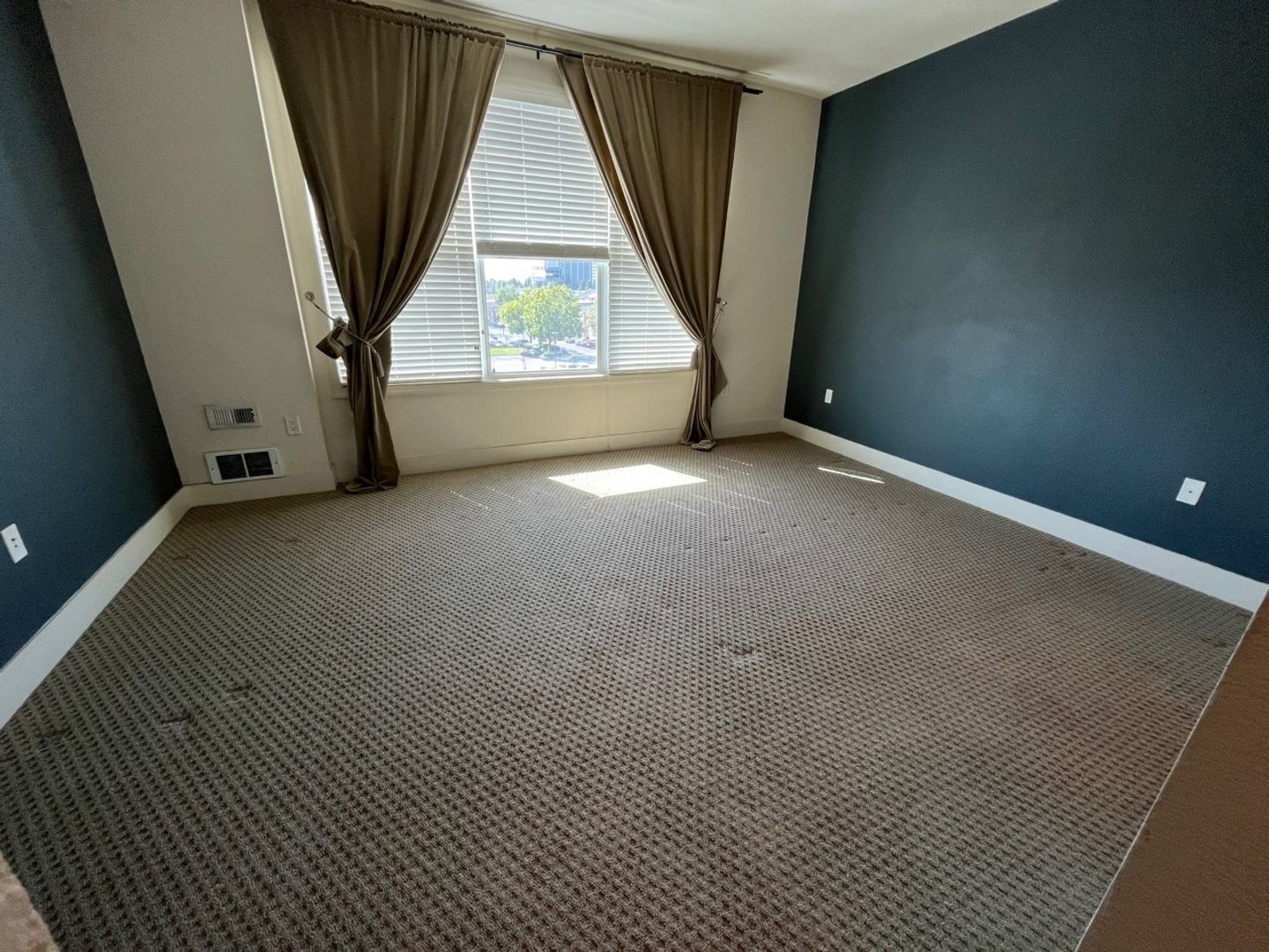1556 Brunswig Lane - Emeryville - California - 2 bed, 2 bath rental property