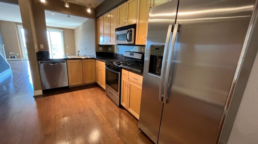 1556 Brunswig Lane - Emeryville - California - 2 bed, 2 bath rental property