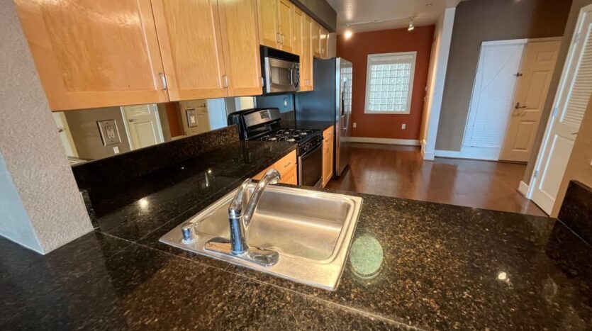 1556 Brunswig Lane - Emeryville - California - 2 bed, 2 bath rental property