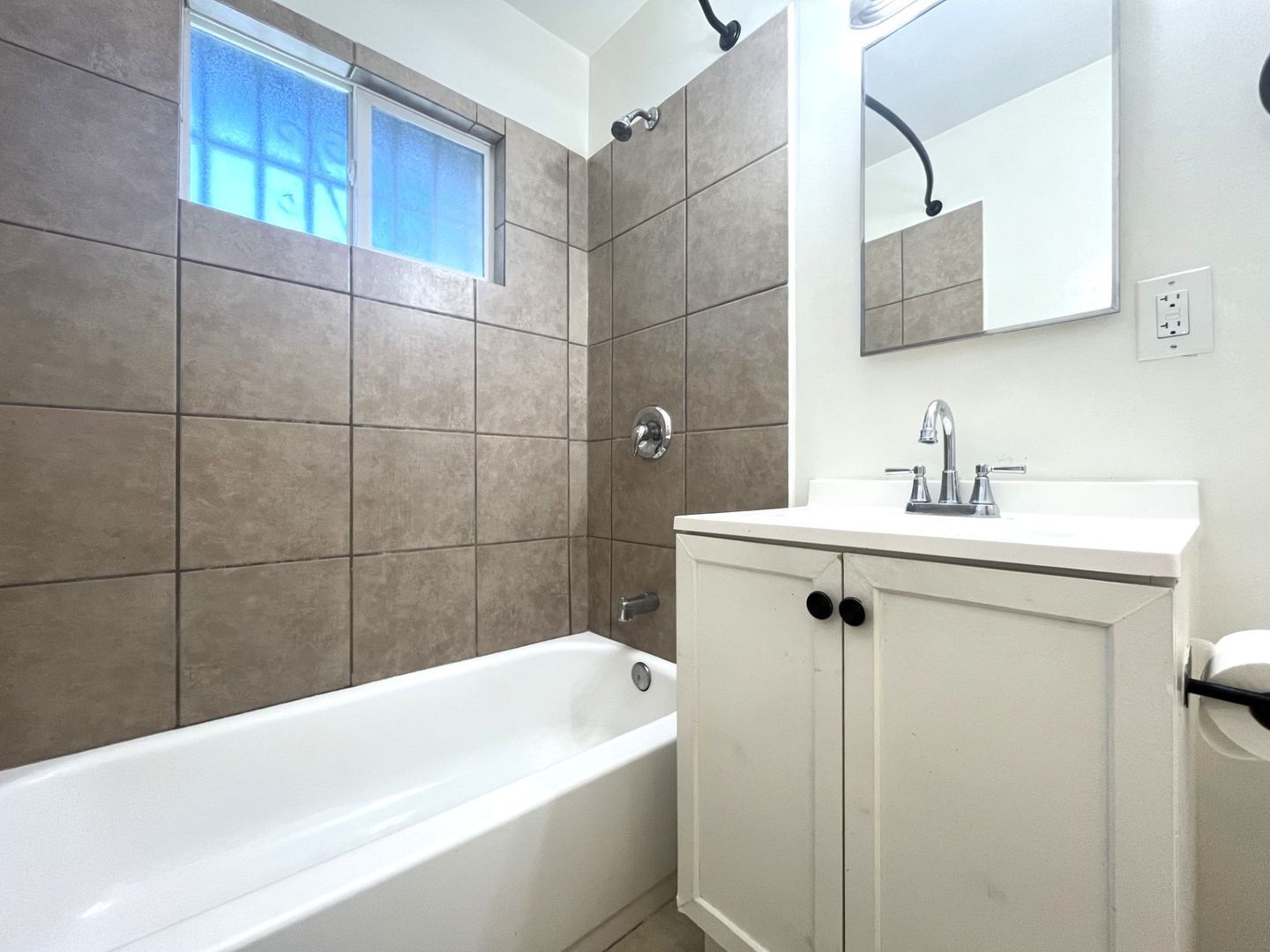 1594 Sepulveda Ave - San Bernardino - California - 1 bed, 1 bath rental property