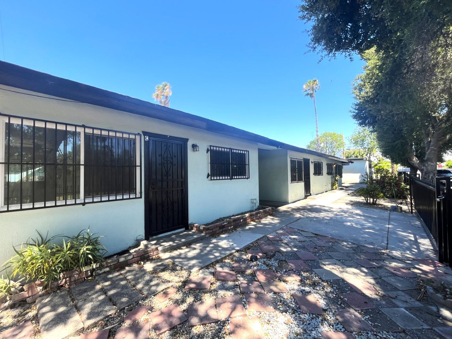 1594 Sepulveda Ave - San Bernardino - California - 1 bed, 1 bath rental property