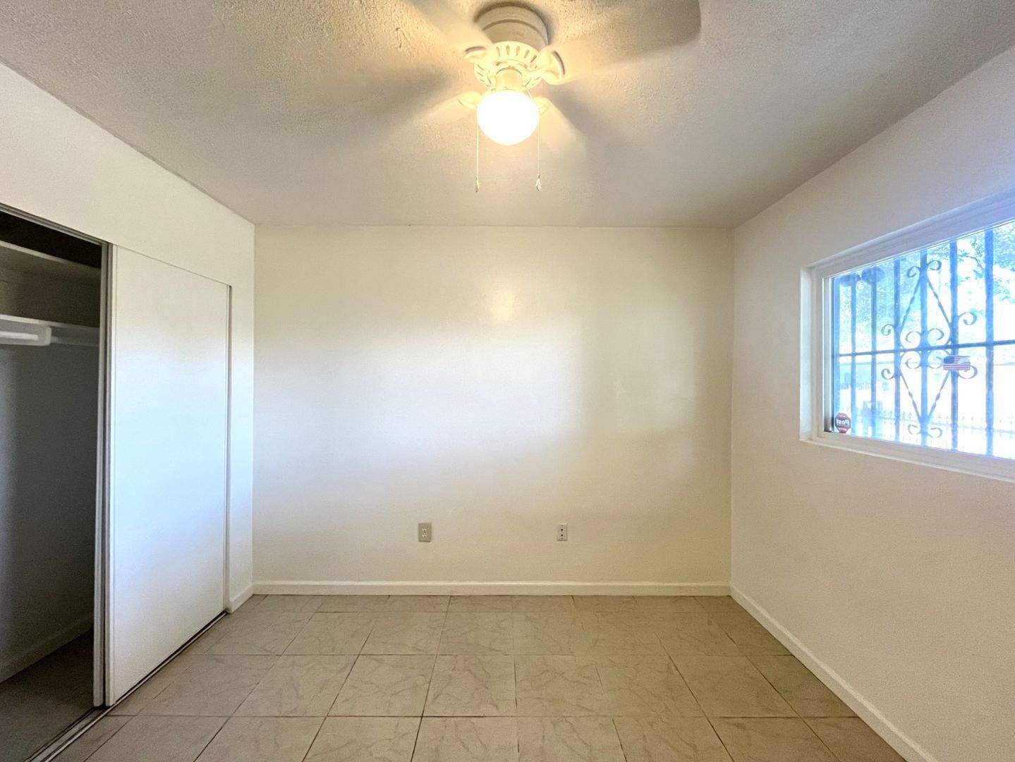 1594 Sepulveda Ave - San Bernardino - California - 1 bed, 1 bath rental property