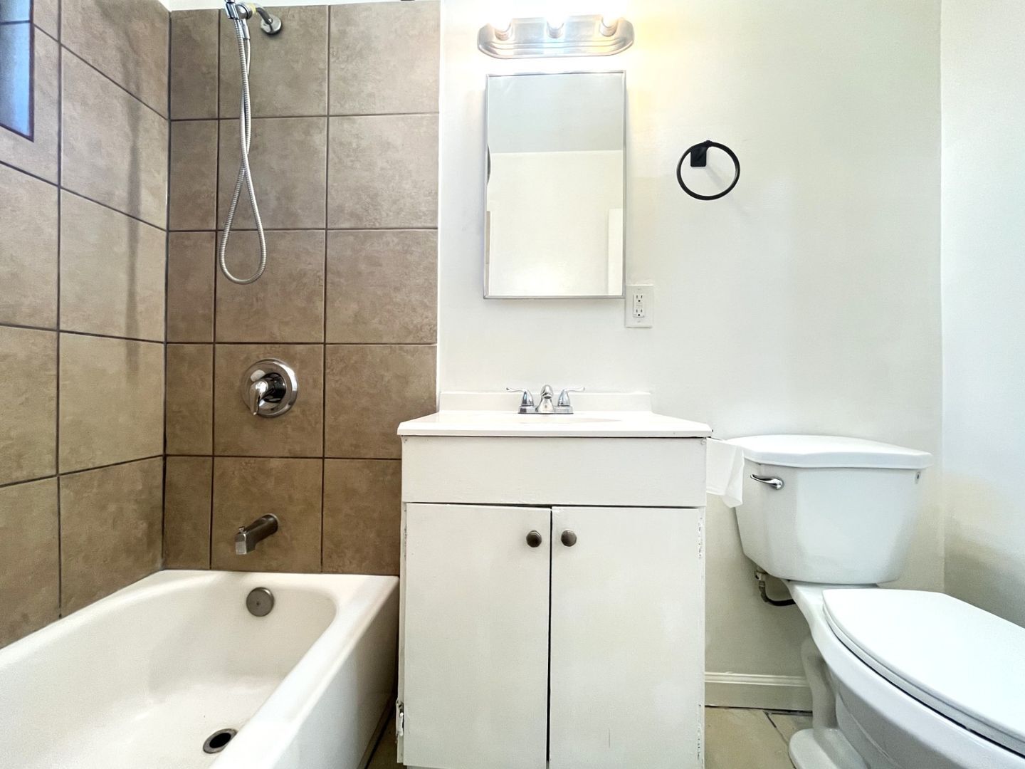 1594 Sepulveda Ave - San Bernardino - California - 1 bed, 1 bath rental property