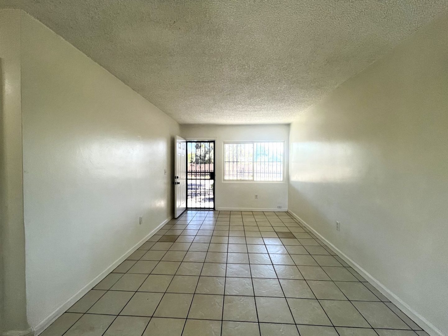 1594 Sepulveda Ave - San Bernardino - California - 1 bed, 1 bath rental property
