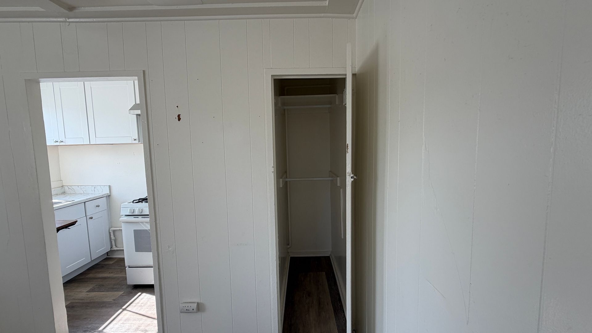 1660 N Coast Hwy 101 - Encinitas - California - 1 bath rental property