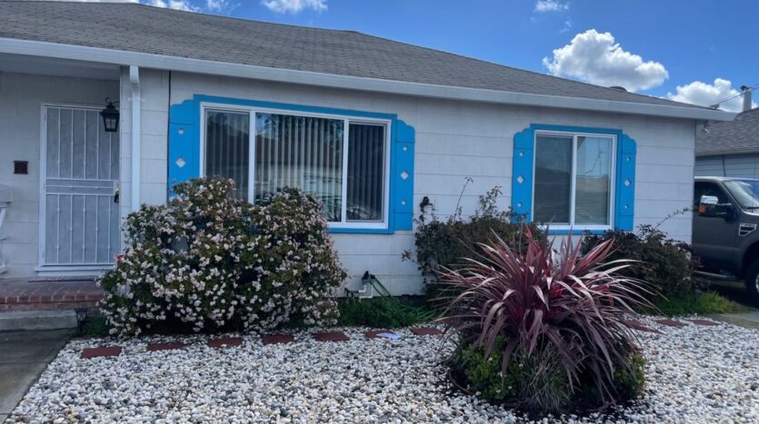 1720 142nd Street - San Leandro - California - 2 bed, 1 bath rental property