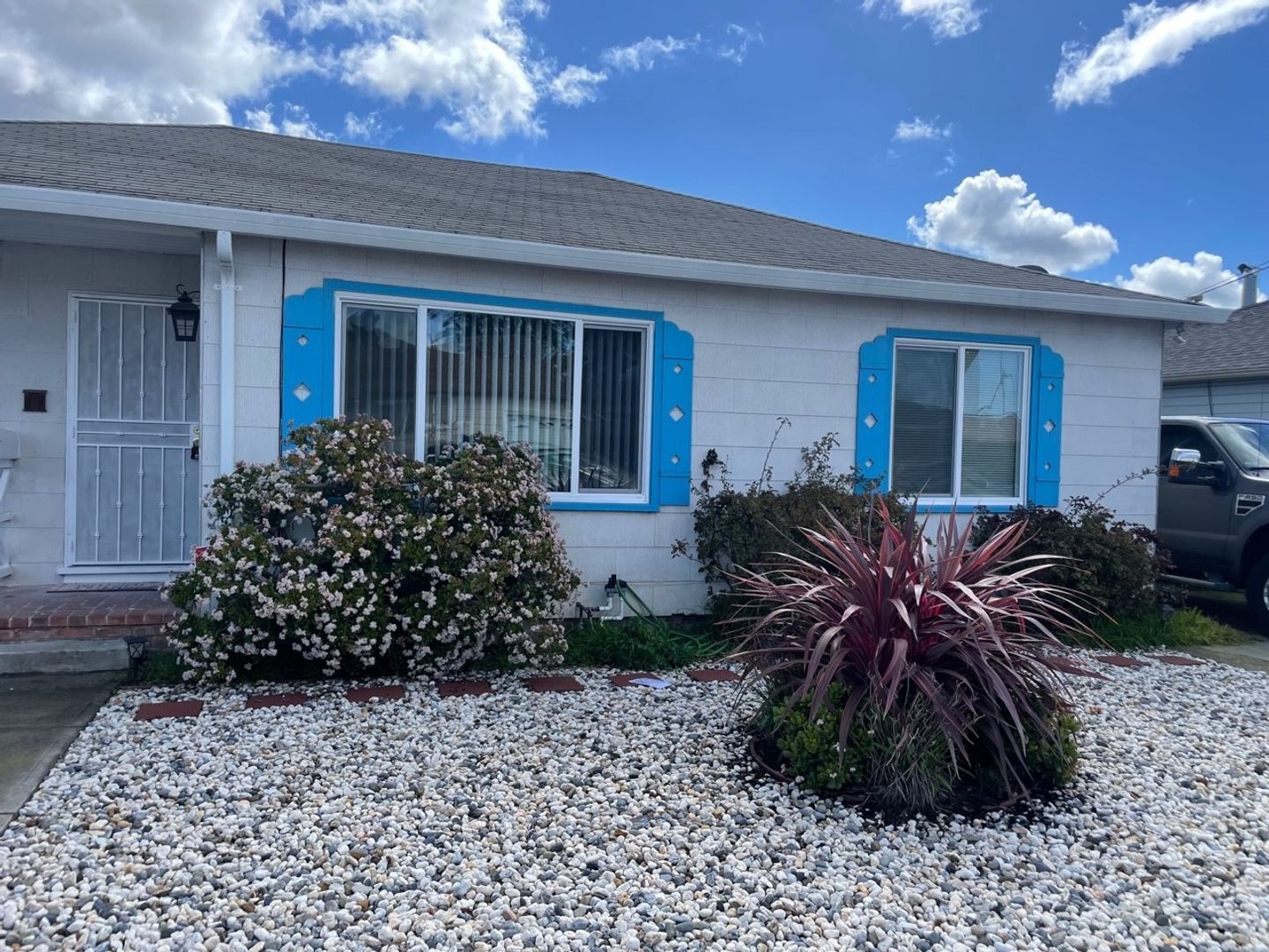 1720 142nd Street - San Leandro - California - 2 bed, 1 bath rental property