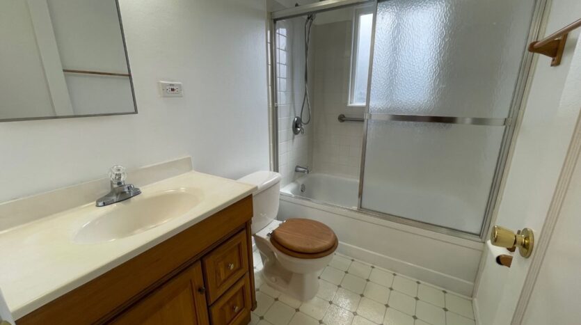 1720 142nd Street - San Leandro - California - 2 bed, 1 bath rental property