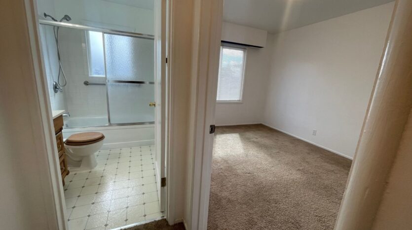 1720 142nd Street - San Leandro - California - 2 bed, 1 bath rental property