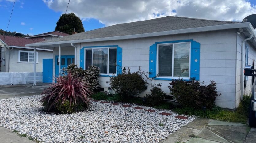 1720 142nd Street - San Leandro - California - 2 bed, 1 bath rental property
