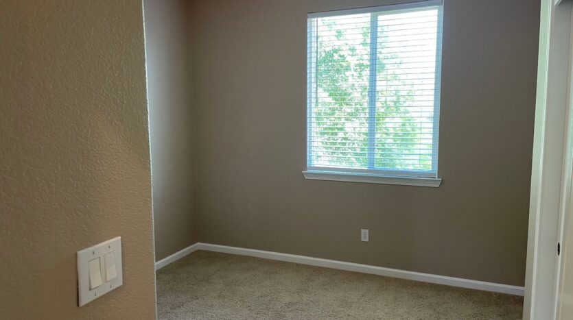 179 Gold Creek Drive - Valley Springs - California - 3 bed, 2.5 bath rental property
