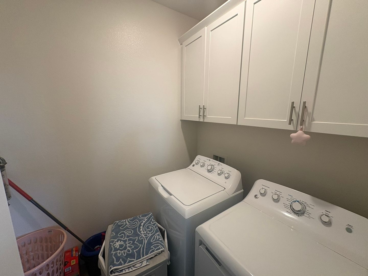 1839 Yellowwood Ave - Sacramento - California - 3 bed, 2.5 bath rental property