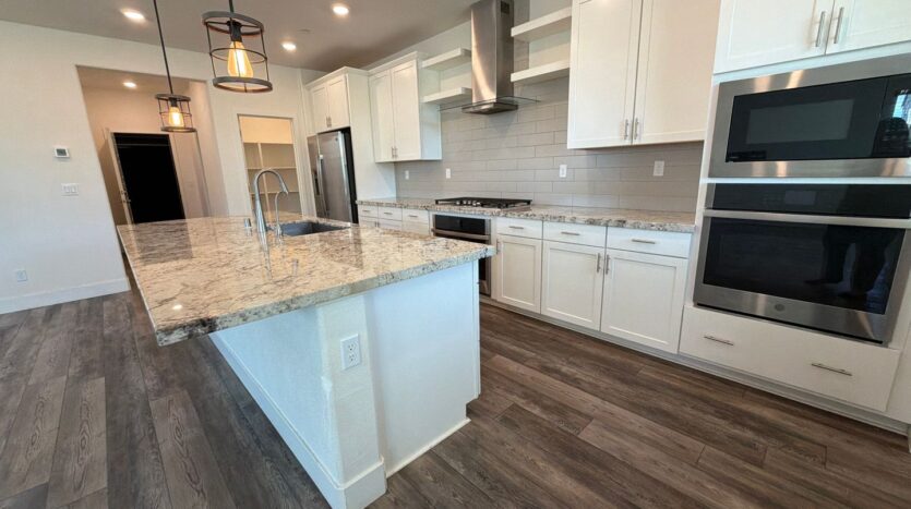 1839 Yellowwood Ave - Sacramento - California - 3 bed, 2.5 bath rental property